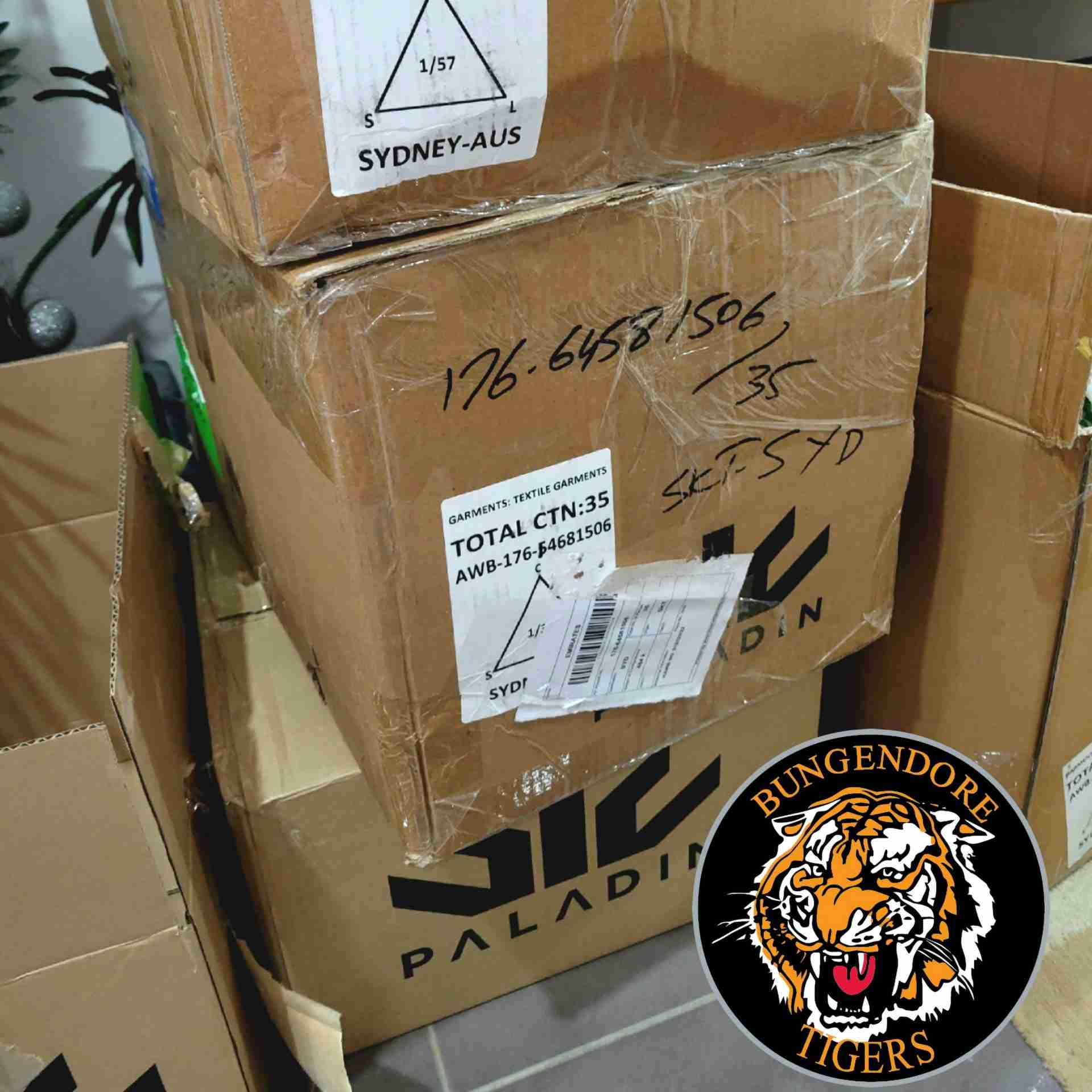 Read more about the article Juniors: Online merch orders have arrived!
